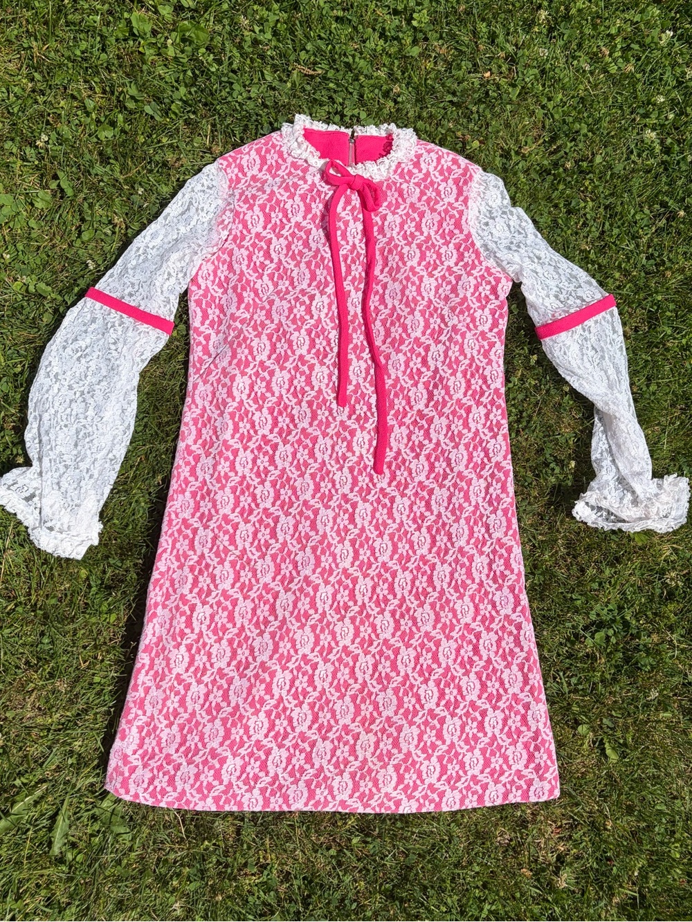 Vintage 1960’s Mini Mod Shift Dress